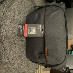 Peak design everyday sling 10L ash color